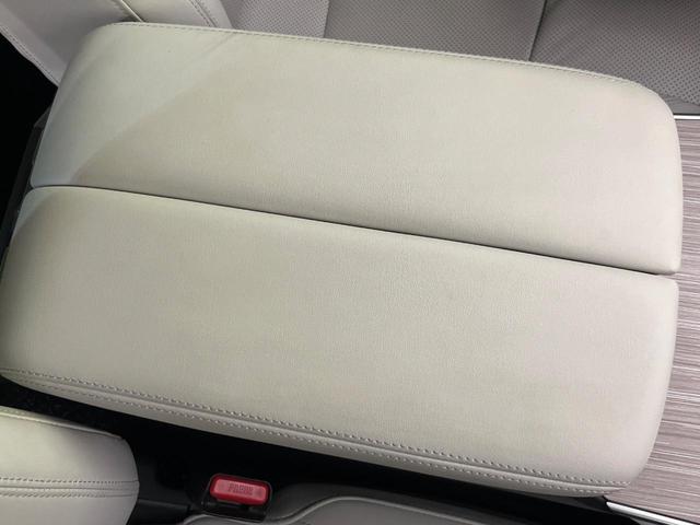 ＣＸ－６０ ＸＤ－ハイブリッド　エクスクルーシブモダン　４ＷＤ　サンルーフ　純正１２型ナビ　全周囲カメラ　スマートシティブレーキサポート　レーダークルーズ　禁煙車　電動リアゲート　レザーシート　シートベンチレーション　ステアリングヒーター　ＥＴＣ　ドラレコ（40枚目）