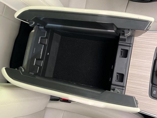 ＣＸ－６０ ＸＤ－ハイブリッド　エクスクルーシブモダン　４ＷＤ　サンルーフ　純正１２型ナビ　全周囲カメラ　スマートシティブレーキサポート　レーダークルーズ　禁煙車　電動リアゲート　レザーシート　シートベンチレーション　ステアリングヒーター　ＥＴＣ　ドラレコ（41枚目）