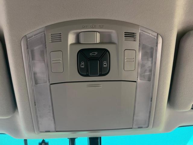 アルファード ２４０Ｓ　タイプゴールド　後席モニター　純正８型ナビ　バックカメラ　禁煙車　両側電動スライドドア　電動リアゲート　ハーフレザーシート　ＥＴＣ　ドラレコ　Ｂｌｕｅｔｏｏｔｈ再生　デュアルエアコン　ＨＩＤヘッドライト　フルセグ（6枚目）