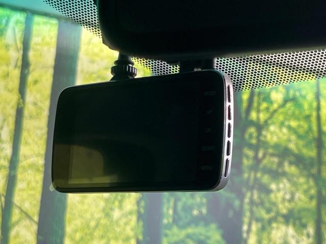 アルファード ２４０Ｓ　タイプゴールド　後席モニター　純正８型ナビ　バックカメラ　禁煙車　両側電動スライドドア　電動リアゲート　ハーフレザーシート　ＥＴＣ　ドラレコ　Ｂｌｕｅｔｏｏｔｈ再生　デュアルエアコン　ＨＩＤヘッドライト　フルセグ（26枚目）