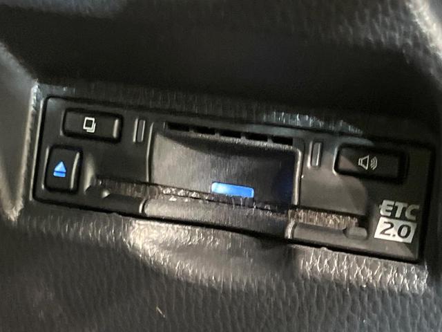 ヴォクシー ハイブリッドＳ－Ｚ　快適利便ＰＫＧ　純正１０．５型ナビ　三眼ＬＥＤヘッドライト　全周囲カメラ　トヨタチームメイト　ＢＳＭ　禁煙車　両側電動ドア　電動リアゲート　前中席シートヒーター　ハンドルヒーター　ＥＴＣ　ＨＤＭＩ（36枚目）