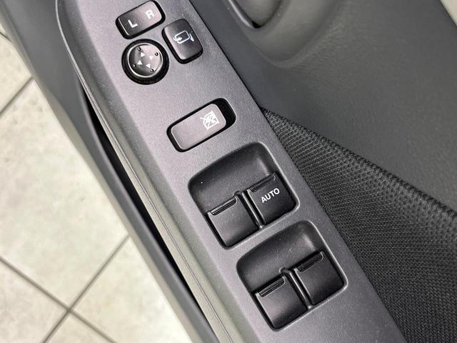 ワゴンR FA SDナビ 禁煙車 キーレスエントリー Bluetooth 電動格納ミラー パワーウィンドウ パワーステアリング シートアンダーボックス 衝突安全ボディ プライバシーガラス CD/DVD再生 地デジ(7枚目)