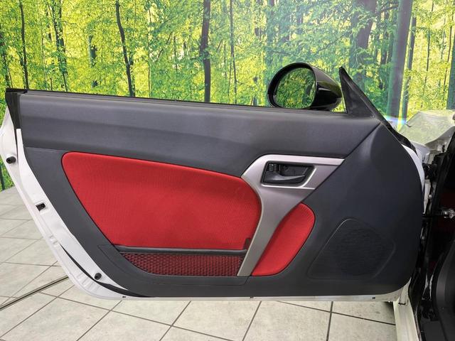 コペン ローブ MT車 SDナビ バックカメラ 禁煙車 前席シートヒーター LEDヘッドライト オートエアコン オートライト スマートキー ETC Bluetooth再生 フルセグ(30枚目)