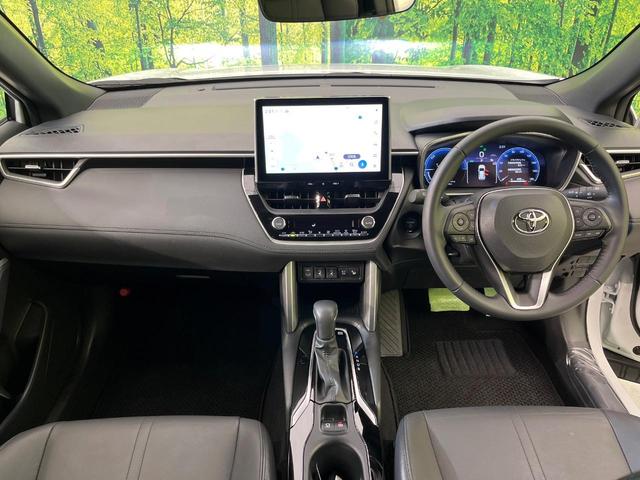 カローラクロス ハイブリッド Z パノラマルーフ 純正10型ナビ 全周囲カメラ チームメイト セーフティセンス レーダークルーズ 禁煙車 ブラインドスポットモニター パワーバックドア 前席シートヒーター LEDヘッド&フォグ ETC(2枚目)