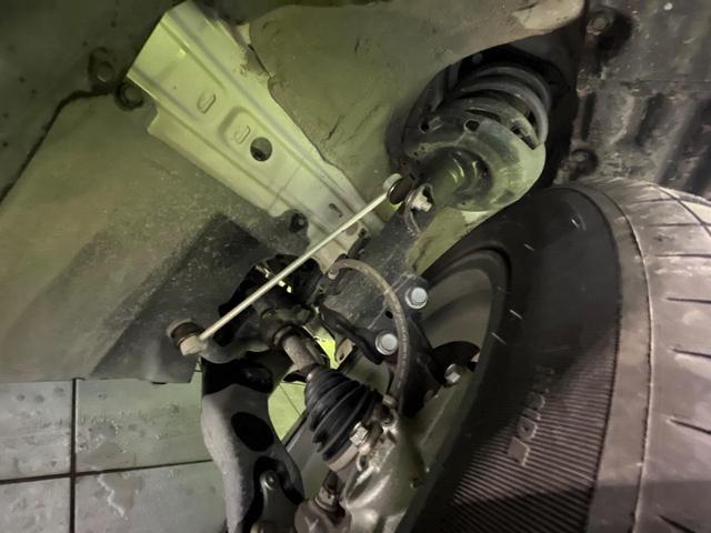 カローラクロス ハイブリッド Z パノラマルーフ 純正10型ナビ 全周囲カメラ チームメイト セーフティセンス レーダークルーズ 禁煙車 ブラインドスポットモニター パワーバックドア 前席シートヒーター LEDヘッド&フォグ ETC(20枚目)