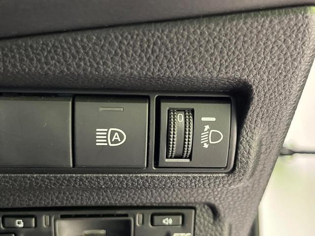 カローラクロス ハイブリッド Z パノラマルーフ 純正10型ナビ 全周囲カメラ チームメイト セーフティセンス レーダークルーズ 禁煙車 ブラインドスポットモニター パワーバックドア 前席シートヒーター LEDヘッド&フォグ ETC(43枚目)