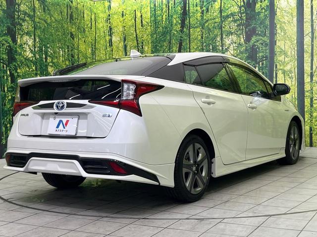 プリウス Sツーリングセレクション TRDフルエアロ 純正ナビ バックカメラ レーダークルーズコントロール 禁煙車 セーフティセンス シートヒーター ETC オートハイビーム 合否レザーシート スマートキー(17枚目)