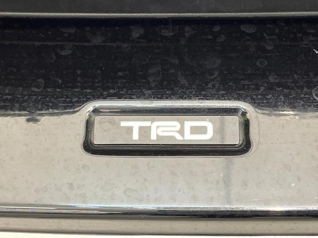 プリウス Sツーリングセレクション TRDフルエアロ 純正ナビ バックカメラ レーダークルーズコントロール 禁煙車 セーフティセンス シートヒーター ETC オートハイビーム 合否レザーシート スマートキー(52枚目)