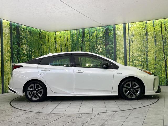 プリウス Sツーリングセレクション TRDフルエアロ 純正ナビ バックカメラ レーダークルーズコントロール 禁煙車 セーフティセンス シートヒーター ETC オートハイビーム 合否レザーシート スマートキー(58枚目)