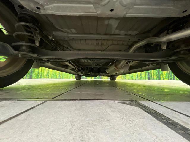 Ｎ－ＯＮＥ プレミアム　ツアラー・Ｌパッケージ　ディスプレイオーディオ　バックカメラ　禁煙車　スマートキー　ＨＩＤヘッドランプ　クルーズコントロール　純正１５インチアルミ　オートライト　オートエアコン　アイドリングストップ　電動格納ミラー（19枚目）