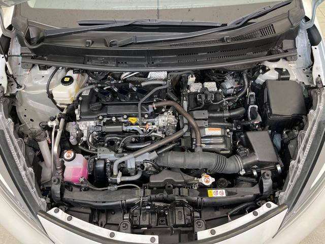 アクア X 純正8型ナビ バックカメラ レーダークルーズコントロール 禁煙車 セーフティセンス ETC スマートキー オートハイビーム オートエアコン LEDヘッドライト 電動格納ミラー(18枚目)