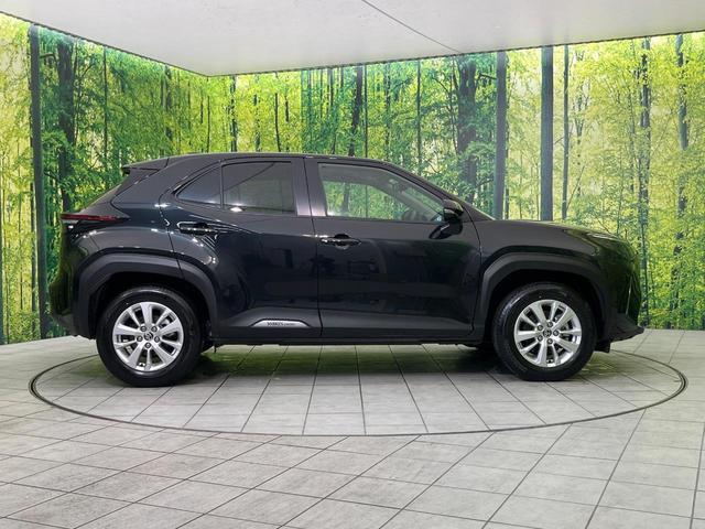 ヤリスクロス G 純正8型ナビ バックカメラ セーフティセンス レーダークルーズ 禁煙車 ETC ドラレコ Bluetooth再生 フルセグ LEDヘッドライト オートエアコン オートライト スマートキー(50枚目)