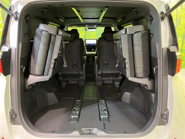 アルファードハイブリッド Ｚ　ガラスルーフ　後席モニター　純正１４型ナビ　全周囲カメラ　トヨタチームメイト　両側電動ドア　前中席シートベンチレーション　ステアリングヒーター　置くだけ充電　ブラインドスポットモニター　ＥＴＣ２．０（11枚目）