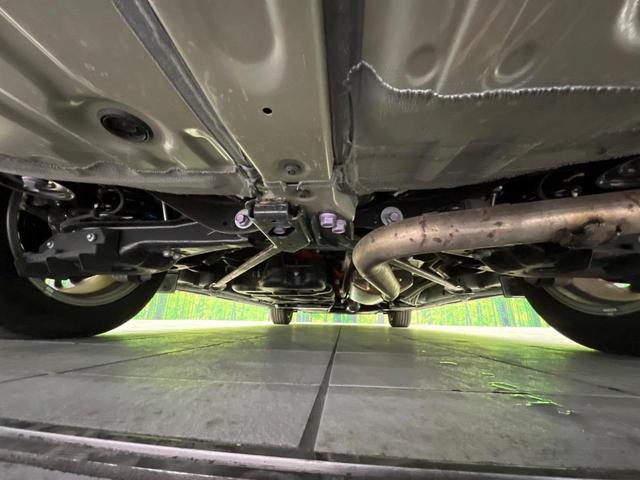 アルファードハイブリッド Ｚ　ガラスルーフ　後席モニター　純正１４型ナビ　全周囲カメラ　トヨタチームメイト　両側電動ドア　前中席シートベンチレーション　ステアリングヒーター　置くだけ充電　ブラインドスポットモニター　ＥＴＣ２．０（19枚目）