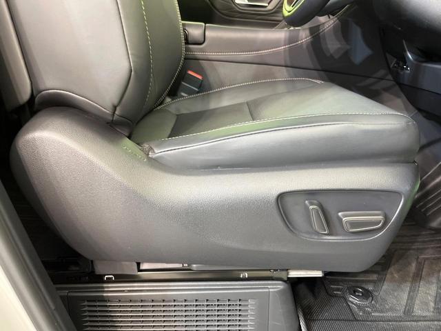 アルファードハイブリッド Ｚ　ガラスルーフ　後席モニター　純正１４型ナビ　全周囲カメラ　トヨタチームメイト　両側電動ドア　前中席シートベンチレーション　ステアリングヒーター　置くだけ充電　ブラインドスポットモニター　ＥＴＣ２．０（40枚目）