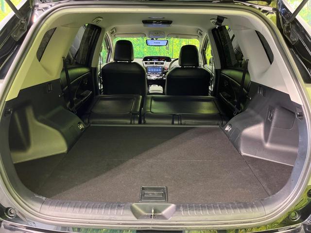 プリウスアルファ Sツーリングセレクション・G’s 純正ナビ バックカメラ 禁煙車 ハーフレザーシート LEDヘッド&フォグ 純正18インチAW ETC ドラレコ Bluetooth再生 フルセグ オートエアコン オートライト スマートキー(10枚目)