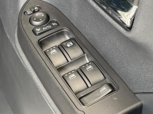 タント カスタムRS ターボ 純正10型ナビ バックカメラ スマートアシスト レーダークルーズ 禁煙車 両側電動スライドドア 前席シートヒーター ハーフレザーシート LEDヘッド ETC ドラレコ Bluetooth(50枚目)