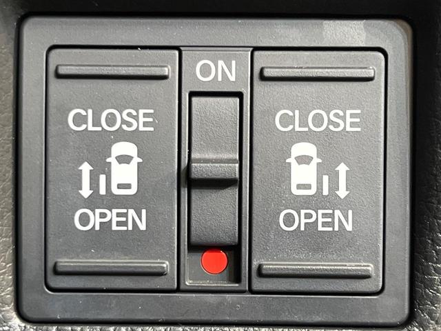 N-BOXカスタム Lターボ 純正8型ナビ バックカメラ ホンダセンシング アダプティブクルーズ 禁煙車 両側電動スライドドア 前席シートヒーター LEDヘッド&フォグ ETC ドラレコ Bluetooth再生 オートエアコン(6枚目)