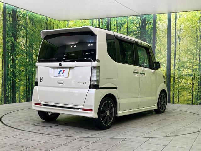 N-BOX モデューロX G・ターボパッケージ 純正ナビ バックカメラ 両側電動ドア 禁煙車 クルーズコントロール ETC Bluetooth接続 HIDヘッドライト スマートキー パドルシフト 電動格納ミラー パワーウィンドウ(17枚目)