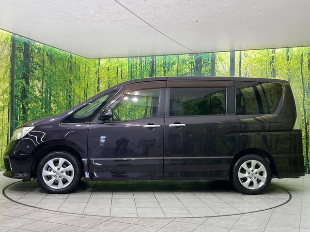 セレナ ハイウェイスター　Ｖセレクション　後席モニター　純正ナビ　バックカメラ　両側電動ドア　クルーズコントロール　禁煙車　ＥＴＣ　Ｂｌｕｅｔｏｏｔｈ接続　スマートキー　電動格納ミラー　衝突安全ボディ　アイドリングストップ（56枚目）