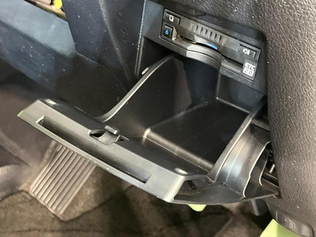 アルファード ２．５Ｓ　タイプゴールド　モデリスタフルエアロ　純正９型ナビ　バックカメラ　両側電動ドア　レーダークルーズコントロール　電動リアゲート　セーフティセンス　ＥＴＣ　Ｂｌｕｅｔｏｏｔｈ接続　オートハイビーム　スマートキー（52枚目）