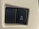 リミテッドＩＩ　ＳＤナビ　バックカメラ　禁煙車　両側電動スライドドア　スマートキー　ＥＴＣ　ＨＩＤヘッド　オートライト　オートエアコン　電動格納ミラー　パワーウィンドウ　Ｂｌｕｅｔｏｏｔｈ接続　プライバシーガラス（27枚目）