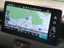ｅ：ＨＥＶ　Ｚ　登録済未使用車　純正９型ナビ　バックカメラ　ホンダセンシング　禁煙車　ＥＴＣ　Ｂｌｕｅｔｏｏｔｈ接続　シートヒーター　パワーバックドア　ハーフレザーシート　ＬＥＤヘッドライト　置くだけ充電（58枚目）