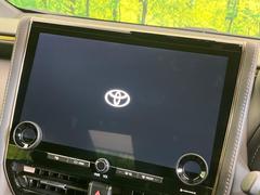 【１４インチディスプレイオーディオ】画面内にオーディオ操作はもちろん、空調の調整機能なども盛り込んだ多機能なディスプレイオーディオです！スマートフォン連携はもちろん、車載ナビもお使いいただけます♪ 6