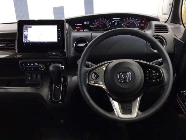 G・EXホンダセンシング 両側PSD サイドカーテンSRS 横滑り防止装置 クルーズコントロール 衝突軽減ブレーキ LED 純正メモリーインターナビ CD DVD BT フルセグ Bカメラ ETC 純正AW スマートキー(16枚目)
