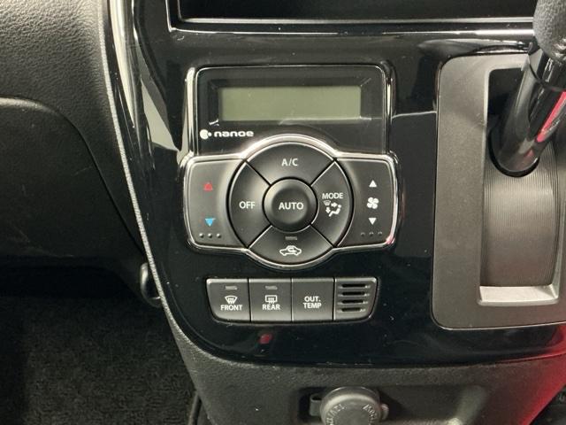 ソリオバンディット ハイブリッドMV 社外ドラレコ前後 LED バックカメラ 両側パワードア 盗難防止 アイスト スマ-トキ- ドライブレコーダ Bモニ ETC付き 地デジフルセグTV オートクルーズ 運転席側シートヒーター 横滑防止装置(13枚目)