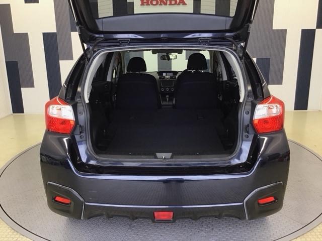 ＸＶ ２．０ｉ－Ｌアイサイト　クルーズコントロール　ＥＴＣ　スマキ　自動追従　ナビテレビ　地デジ　ＶＤＣ　ＡＷＤ　ＤＶＤ再生　盗難防止システム　ＰＷ　パワステ　オートエアコン　ＡＢＳ　キーレス　運転席助手席エアバッグ　エアバック（19枚目）