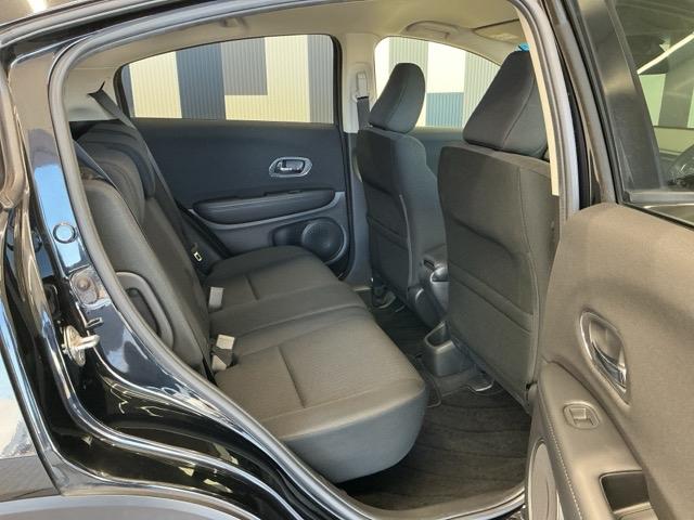 ヴェゼル Ｘ　ホンダ認定中古車　バックカメラ　ＥＴＣ　追突軽減ブレーキ　地ＴＶ　リアカメラ　ＤＶＤ再生　スマ－トキ－　ＵＳＢ　記録簿　サイドエアバッグ　ナビ＆ＴＶ　パワーウィンドウ　盗難防止システム　横滑り防止（15枚目）