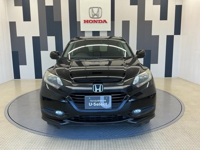 ヴェゼル Ｘ　ホンダ認定中古車　バックカメラ　ＥＴＣ　追突軽減ブレーキ　地ＴＶ　リアカメラ　ＤＶＤ再生　スマ－トキ－　ＵＳＢ　記録簿　サイドエアバッグ　ナビ＆ＴＶ　パワーウィンドウ　盗難防止システム　横滑り防止（23枚目）