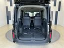 ３列シートを畳むと沢山の荷物が積めます。スペースを広く有効にご活用いただけます。