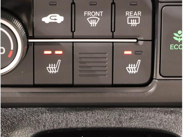 N-BOXカスタム ターボ イモビライザー 衝突被害軽減 ベンチシート キーフリー Pセンサー ESC パワステ DVD再生 両席エアバック サイドエアバッグ ターボ車 USB接続 Aライト スマキー パワーウィンドウ(33枚目)