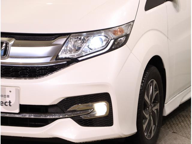 ステップワゴンスパーダ スパーダ 横滑り防止 スマキー ナビ&TV Bモニター サイドエアバック キーレス ECON オートクルーズ LEDライト 盗難防止 Wエアバッグ DVD PS 3列シート ABS ETC タ-ボ(17枚目)