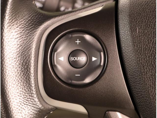 ステップワゴンスパーダ スパーダ 横滑り防止 スマキー ナビ&TV Bモニター サイドエアバック キーレス ECON オートクルーズ LEDライト 盗難防止 Wエアバッグ DVD PS 3列シート ABS ETC タ-ボ(31枚目)