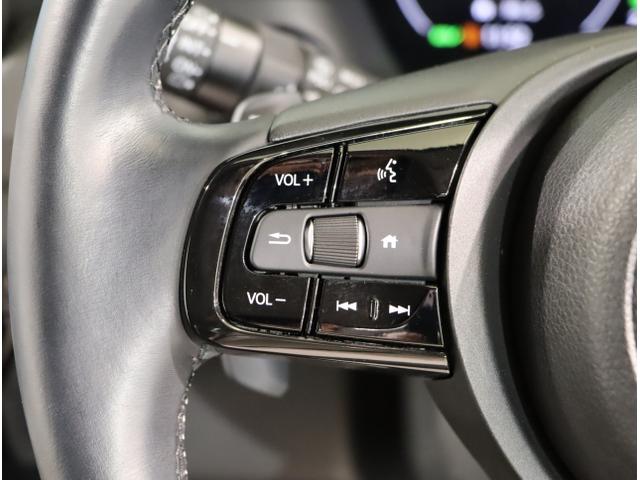 ヴェゼル e:HEVZ 衝突回避支援ブレーキ機能 スマキ Pトランク フルオートエアコン Dレコ エアバッグ 両席エアバック Rカメ パワーウィンドウ LEDランプ ソナー クルーズC ナビ&TV USB(31枚目)