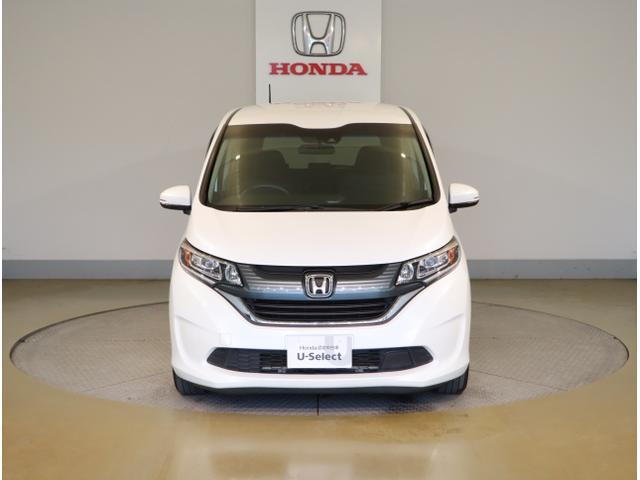 フリード＋ Ｇ・ホンダセンシング　プリクラッシュ　Ｂモニター　両側オートスライドドア　パワーウインド　スマートキー　両席エアバック　ＰＳ　フルセグ　アイドリングＳ　盗難警報装置　クルコン　横滑り防止機能　ＤＶＤ（8枚目）