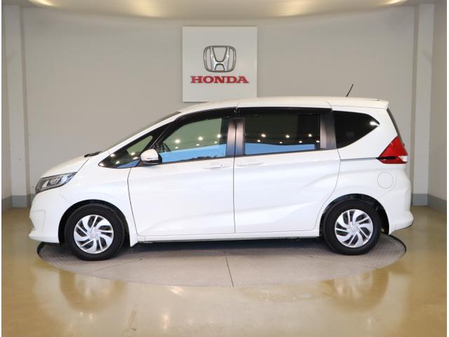 フリード＋ Ｇ・ホンダセンシング　プリクラッシュ　Ｂモニター　両側オートスライドドア　パワーウインド　スマートキー　両席エアバック　ＰＳ　フルセグ　アイドリングＳ　盗難警報装置　クルコン　横滑り防止機能　ＤＶＤ（10枚目）