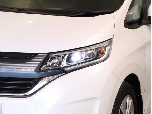 フリード＋ Ｇ・ホンダセンシング　プリクラッシュ　Ｂモニター　両側オートスライドドア　パワーウインド　スマートキー　両席エアバック　ＰＳ　フルセグ　アイドリングＳ　盗難警報装置　クルコン　横滑り防止機能　ＤＶＤ（17枚目）