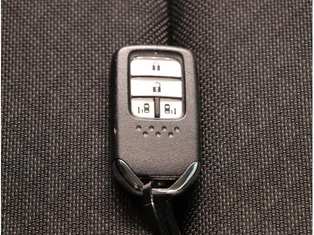 フリード＋ Ｇ・ホンダセンシング　プリクラッシュ　Ｂモニター　両側オートスライドドア　パワーウインド　スマートキー　両席エアバック　ＰＳ　フルセグ　アイドリングＳ　盗難警報装置　クルコン　横滑り防止機能　ＤＶＤ（29枚目）