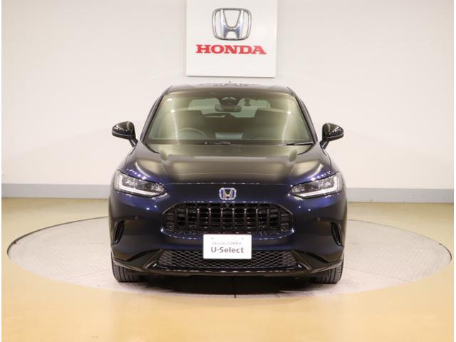 ＺＲ－Ｖ ｅ：ＨＥＶＺ特別仕様車ブラックスタイル　アラウンドビューモニター　ＬＥＤヘッドランプ　スマ－トキ－　クルコン　ＥＴＣ車載器　電動シート　オートライト　ドライブレコーダー　シートヒーター　本革シート（7枚目）