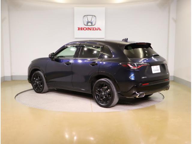 ＺＲ－Ｖ ｅ：ＨＥＶＺ特別仕様車ブラックスタイル　アラウンドビューモニター　ＬＥＤヘッドランプ　スマ－トキ－　クルコン　ＥＴＣ車載器　電動シート　オートライト　ドライブレコーダー　シートヒーター　本革シート（10枚目）