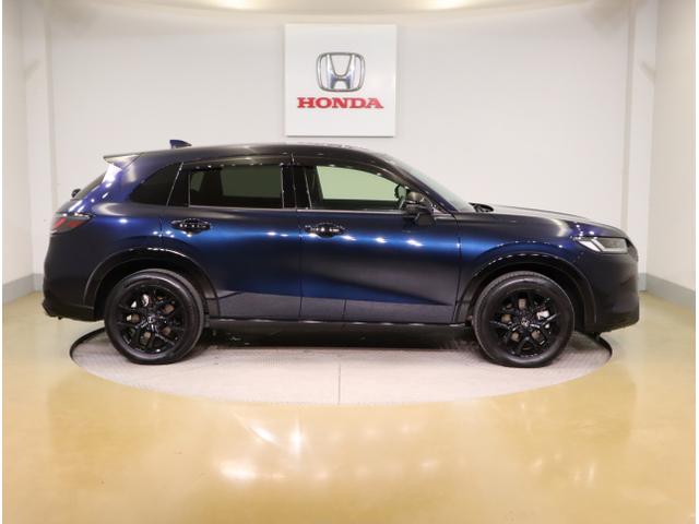 ＺＲ－Ｖ ｅ：ＨＥＶＺ特別仕様車ブラックスタイル　アラウンドビューモニター　ＬＥＤヘッドランプ　スマ－トキ－　クルコン　ＥＴＣ車載器　電動シート　オートライト　ドライブレコーダー　シートヒーター　本革シート（13枚目）