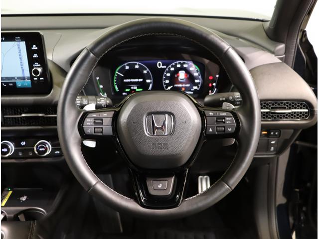 ＺＲ－Ｖ ｅ：ＨＥＶＺ特別仕様車ブラックスタイル　アラウンドビューモニター　ＬＥＤヘッドランプ　スマ－トキ－　クルコン　ＥＴＣ車載器　電動シート　オートライト　ドライブレコーダー　シートヒーター　本革シート（19枚目）