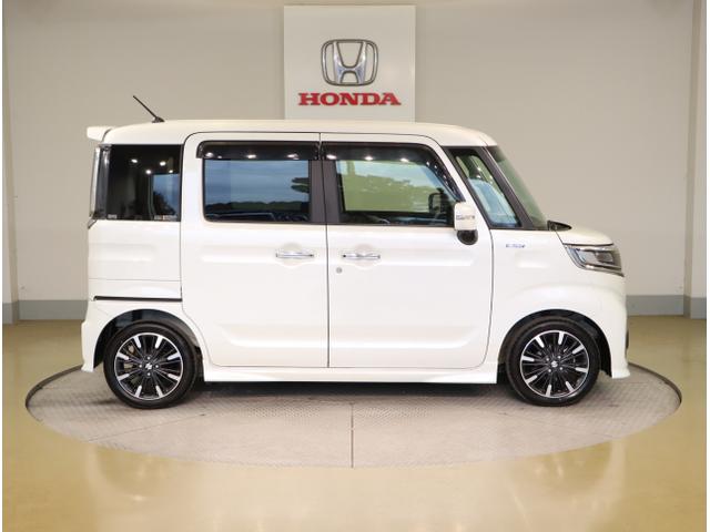 スペーシアカスタム ハイブリッドＸＳターボ　両自動ドア　前後誤発進抑制機能　ＡＣ　リアコーナーセンサー　盗難防止　スマートキー付　ＵＳＢ接続　ターボモデル　ＥＳＣ　フルタイム４ＷＤ　ＬＥＤ　ナビＴＶ　クルコン　エアバッグ（11枚目）