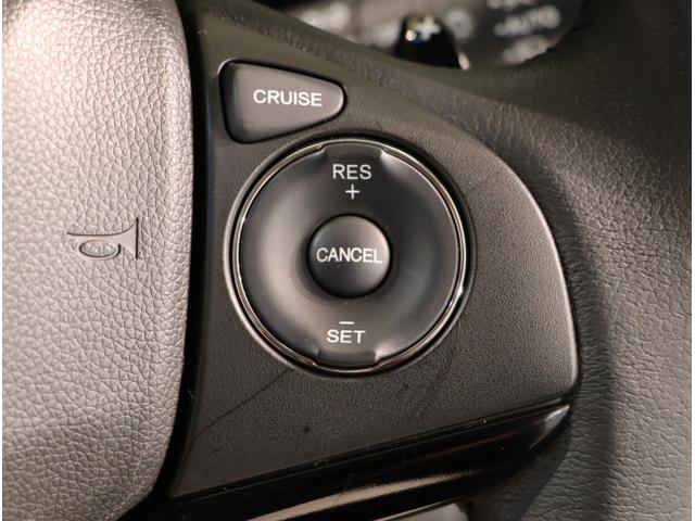 ヴェゼル ハイブリッドX クリソナ リヤカメラ ETC付き Aクルーズ セキュリティアラーム VSA アイドリングSTOP ナビTV スマートキ USB接続 サイドエアバッグ DVD再生機能 LEDライト PS(31枚目)