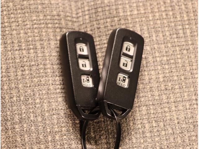 N-BOX L 衝突回避支援ブレーキ I-STOP PW パワステ Sヒーター スマ-トキ- Bカメ 地デジTV ナビ&TV 横滑り防止 LEDライト エアコン付き DVD Wエアバック キーレス付 USB(26枚目)