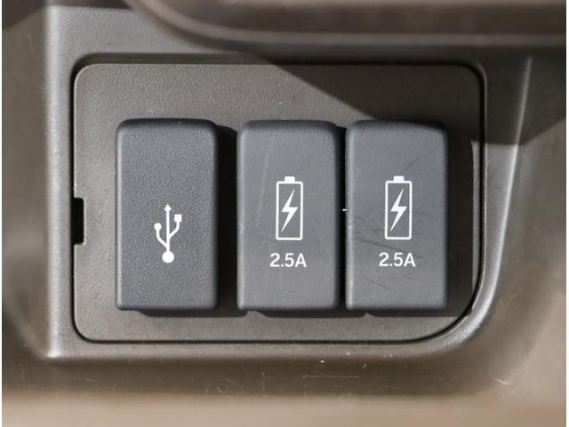 N-BOX L 衝突回避支援ブレーキ I-STOP PW パワステ Sヒーター スマ-トキ- Bカメ 地デジTV ナビ&TV 横滑り防止 LEDライト エアコン付き DVD Wエアバック キーレス付 USB(37枚目)